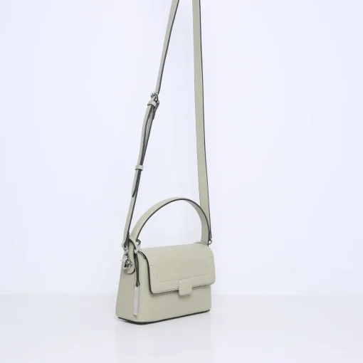 ALAN | OLIVE