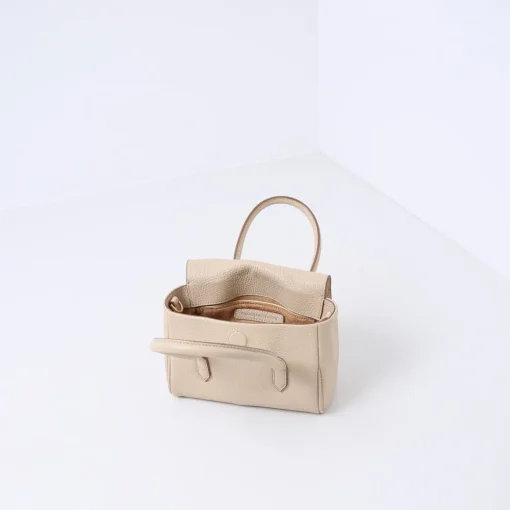 BARBRA | LIMESTONE