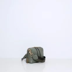 BLAKE | PINE