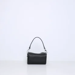 FIGU | BLACK