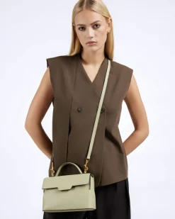 FLORA | OLIVE
