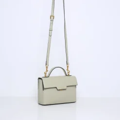 FLORA | OLIVE