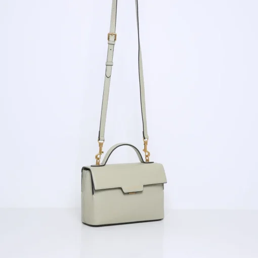 FLORA | OLIVE