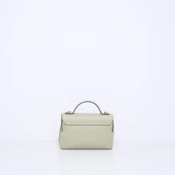 FLORA | OLIVE