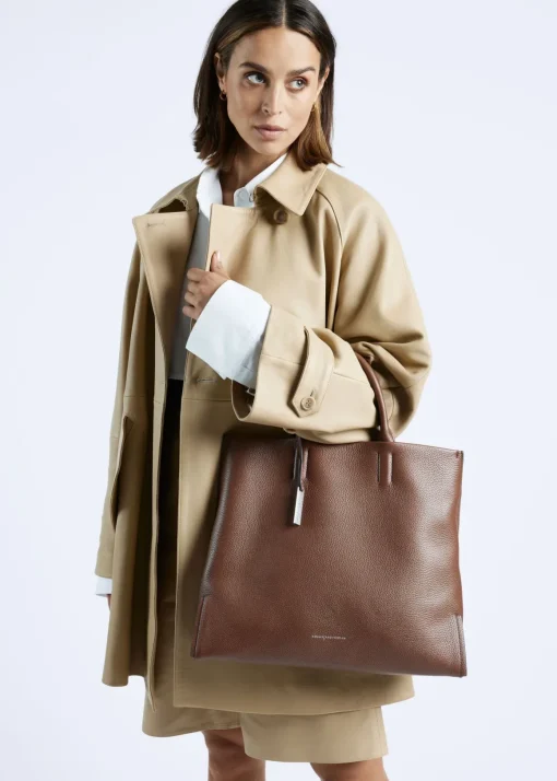 HILLY | CAMEL