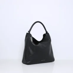 HUTTON | BLACK