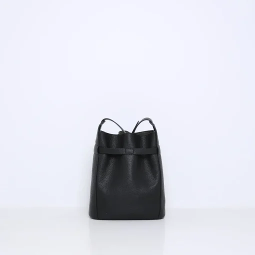 JACKIE | BLACK