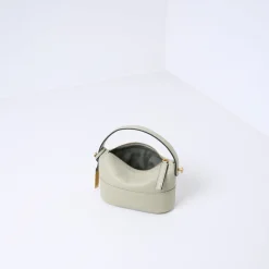 MELL | OLIVE