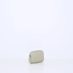 MILLER | OLIVE
