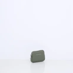 MILLER | PINE
