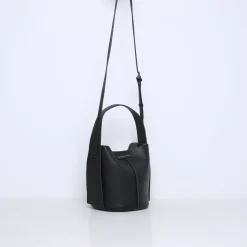 NATHAN | BLACK