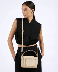 RIVER (online exclusive) | LIMESTONE