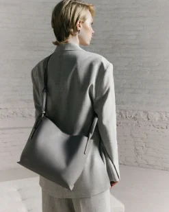 SCOTT | TAUPE