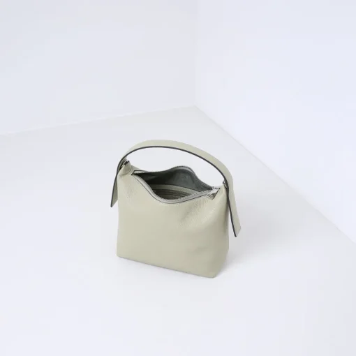 TARA | OLIVE